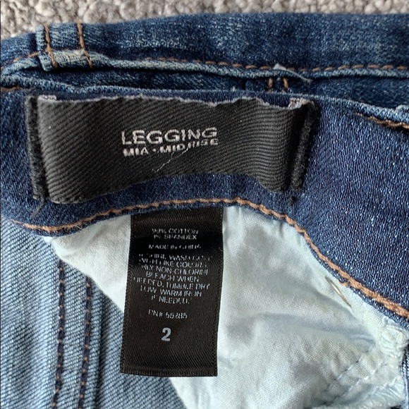 Jeans - Picture 3 of 5